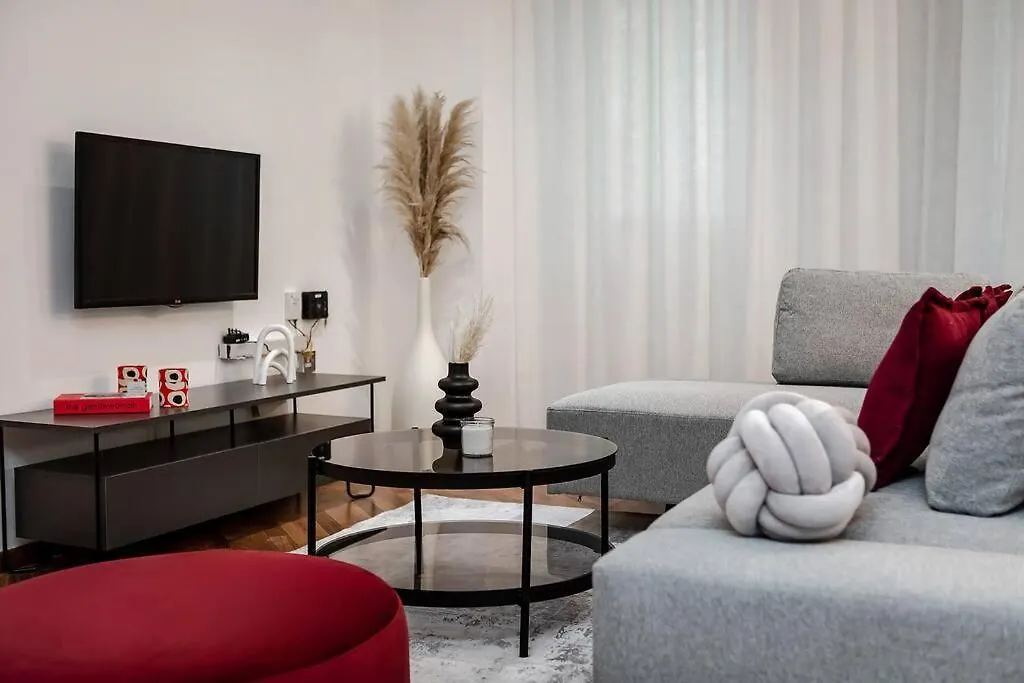 Spacious 2Br Apartment In Marina Crown Dubai 0*,  United Arab Emirates